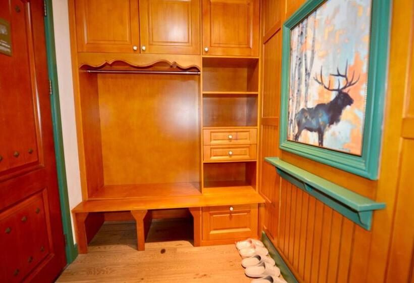 Suite, Ski And Suites At Thaiwoo Resort 逅雪套房民宿