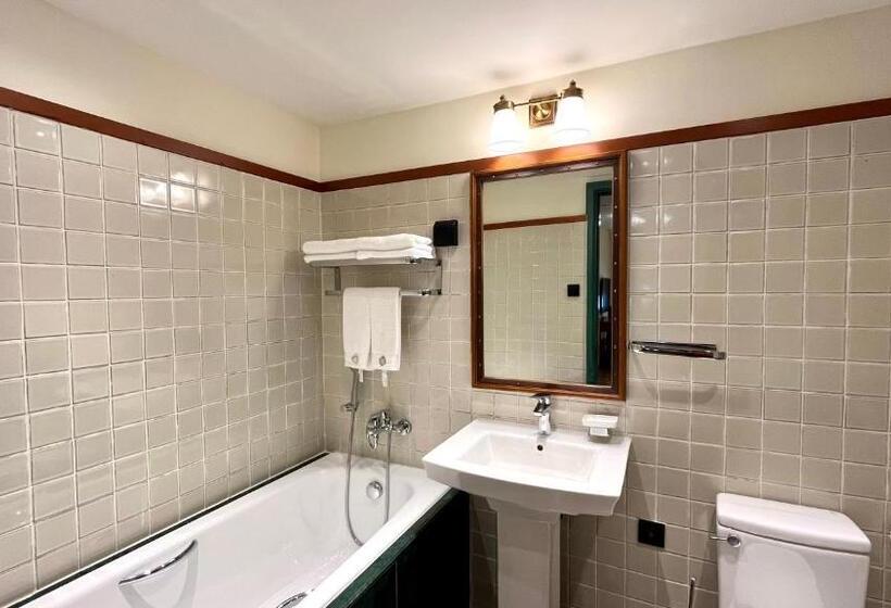 Suite 3 Camere da letto, Ski And Suites At Thaiwoo Resort 逅雪套房民宿