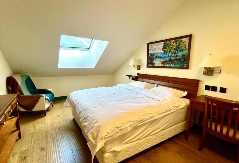 סוויטת 3 חדרי שינה, Ski And Suites At Thaiwoo Resort 逅雪套房民宿