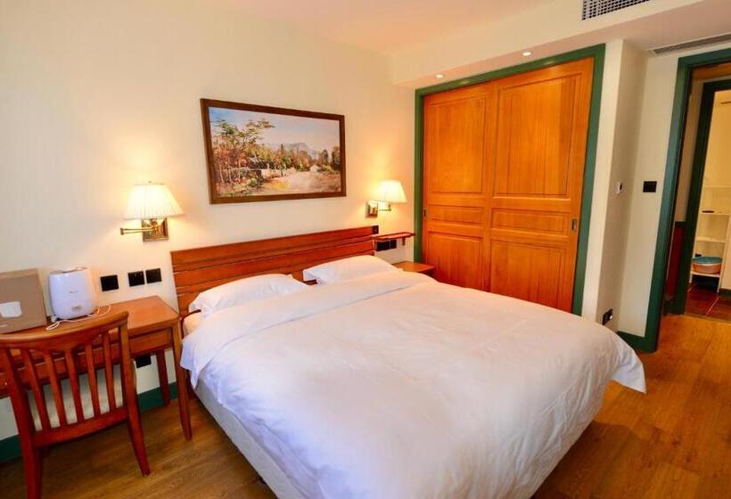 סוויטת 3 חדרי שינה, Ski And Suites At Thaiwoo Resort 逅雪套房民宿