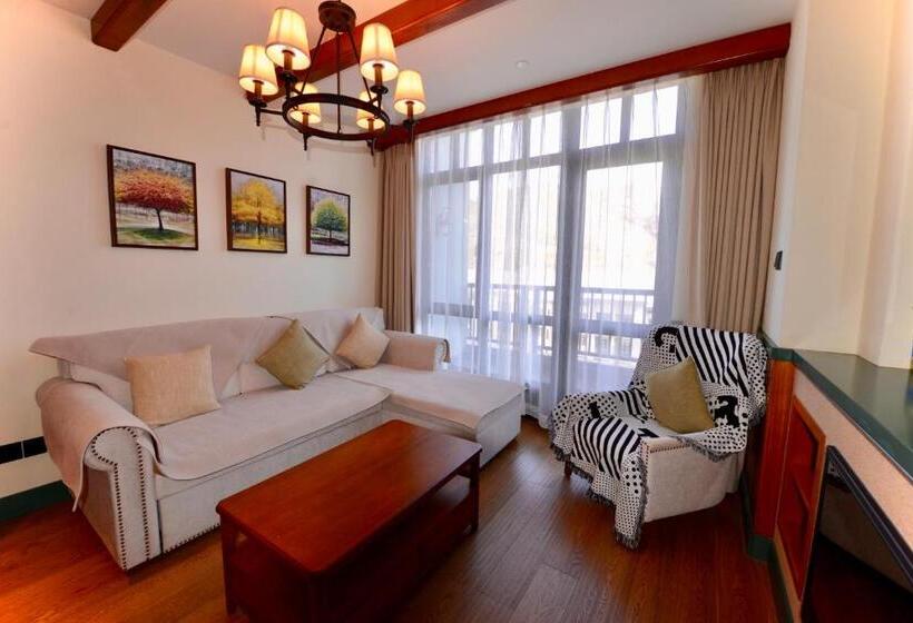 Suite 3 Camere da letto, Ski And Suites At Thaiwoo Resort 逅雪套房民宿