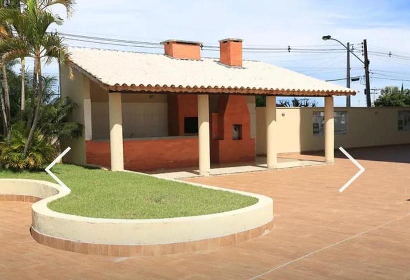 Апартаменты 2 Спальни, Toulon