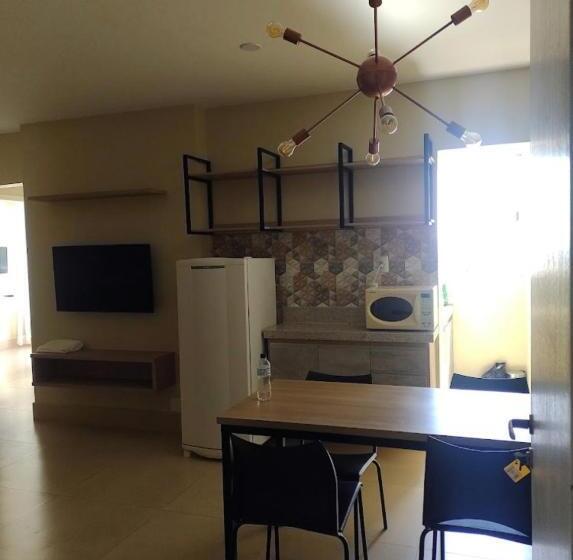 Апартаменты 2 Спальни, Toulon