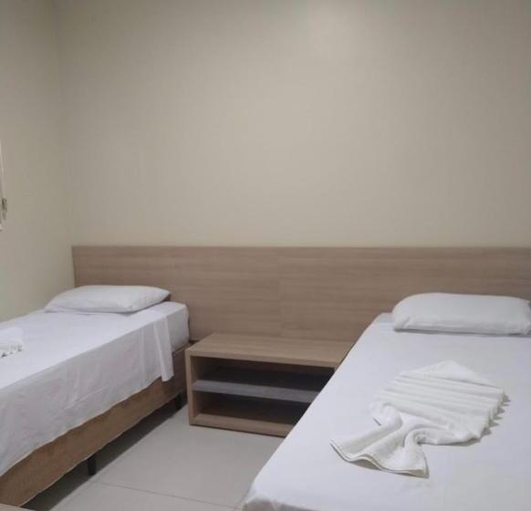 Апартаменты 2 Спальни, Toulon