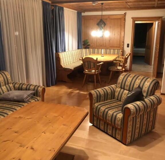 침실 3개 아파트, Alpenhotel Widderstein