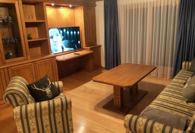 침실 3개 아파트, Alpenhotel Widderstein