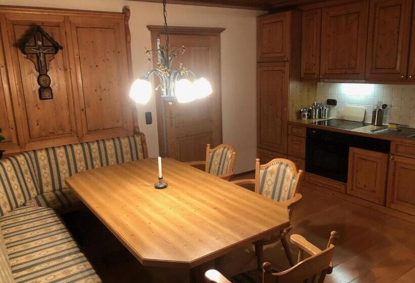 침실 3개 아파트, Alpenhotel Widderstein