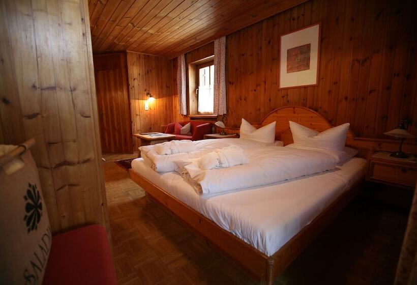 标准间, Bio Hotel Saladina