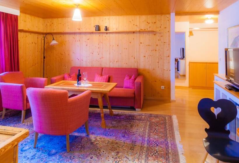 豪华套房, Bio Hotel Saladina