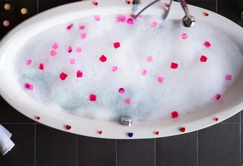 Juniorsviitti Parveke, Alpen Herz Romantik & Spa Adults Only