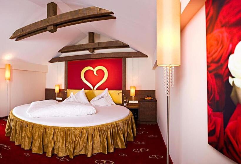 جناح جونيور مزوَّد بشرفة, Alpen Herz Romantik & Spa   Adults Only
