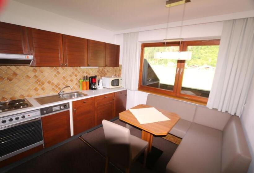 آپارتمان 1 خوابه, Apart Garni Alpevita