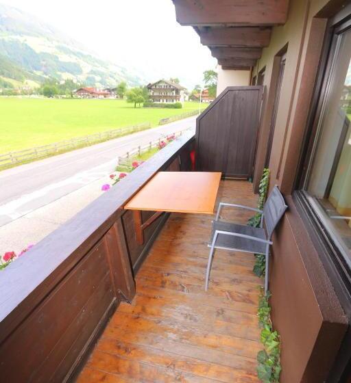 اتاق استاندارد یک تخته با بالکن, Apart Garni Alpevita