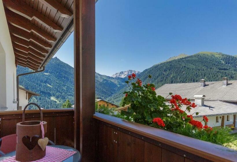 带阳台两卧公寓, Apartments Gannerhof