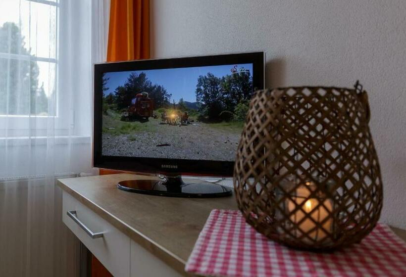 带阳台两卧公寓, Apartments Gannerhof