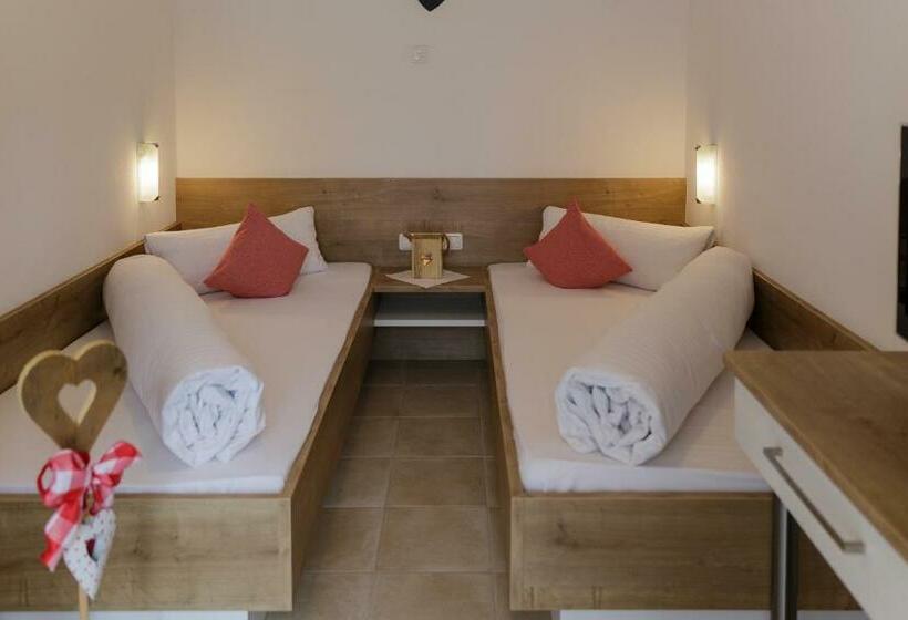 Апартаменты 2 Спальни с Балконом, Apartments Gannerhof