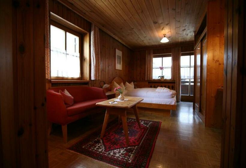 اتاق استاندارد, Bio Hotel Saladina