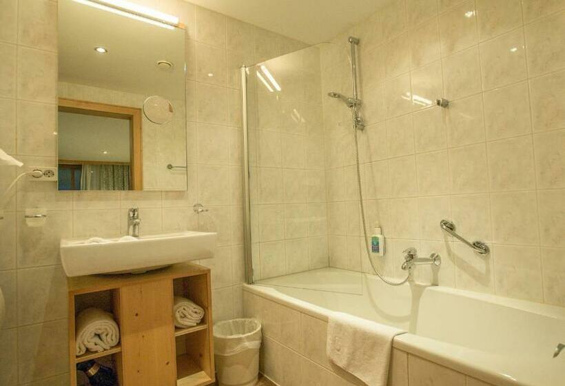 套房, Bio Hotel Saladina