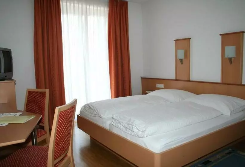 Habitació Deluxe Vista Jardí, Cafe Lorenz