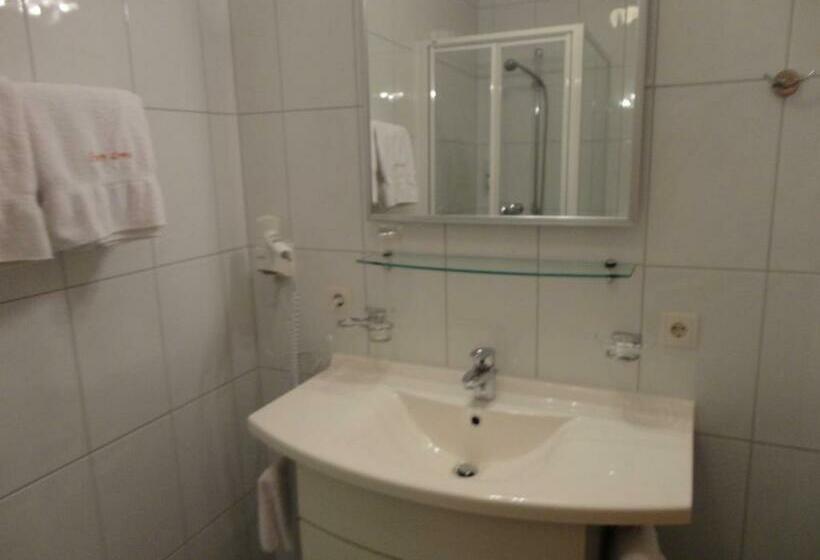 디럭스 룸 가든 전망, Cafe Lorenz