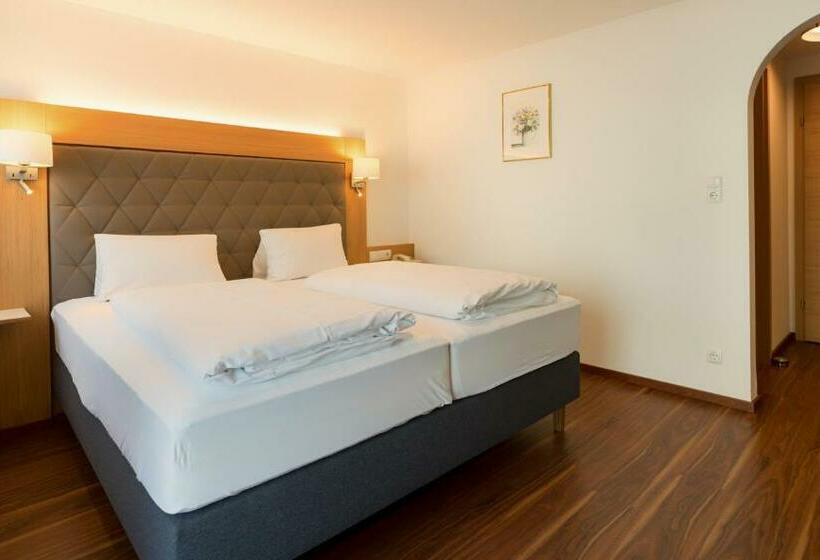 스탠다드 룸, Cafe Lorenz