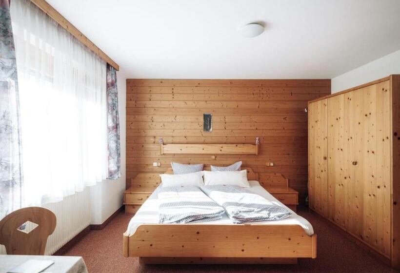 غرفة قياسية مزوَّدة بشُرفة, Gästehaus Manuela Puchmayr