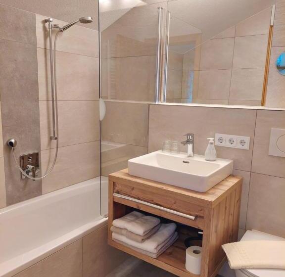 דירת שלושה חדרים, Landhaus Gerber