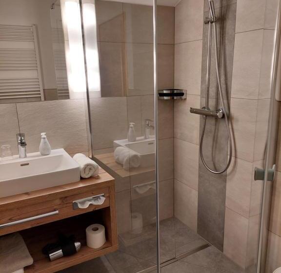 غرفة قياسية مزوَّدة بشُرفة, Landhaus Gerber