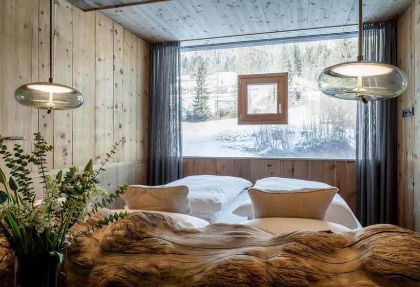 ビュー有りのスタンダードワンルーム, Mama Thresl