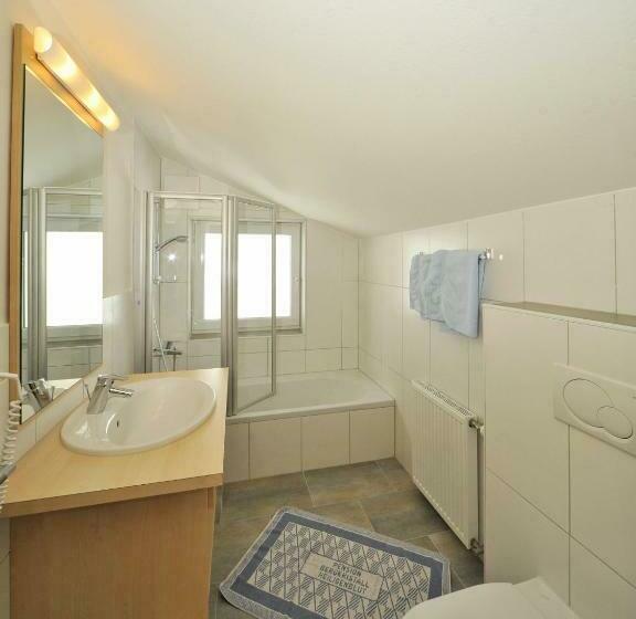 إستوديو قياسى, Pension Bergkristall