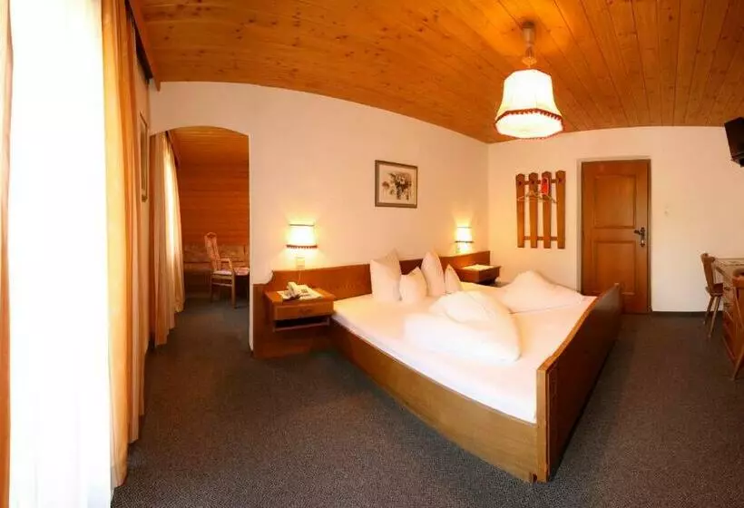 スタンダードルーム, Pension Tirol