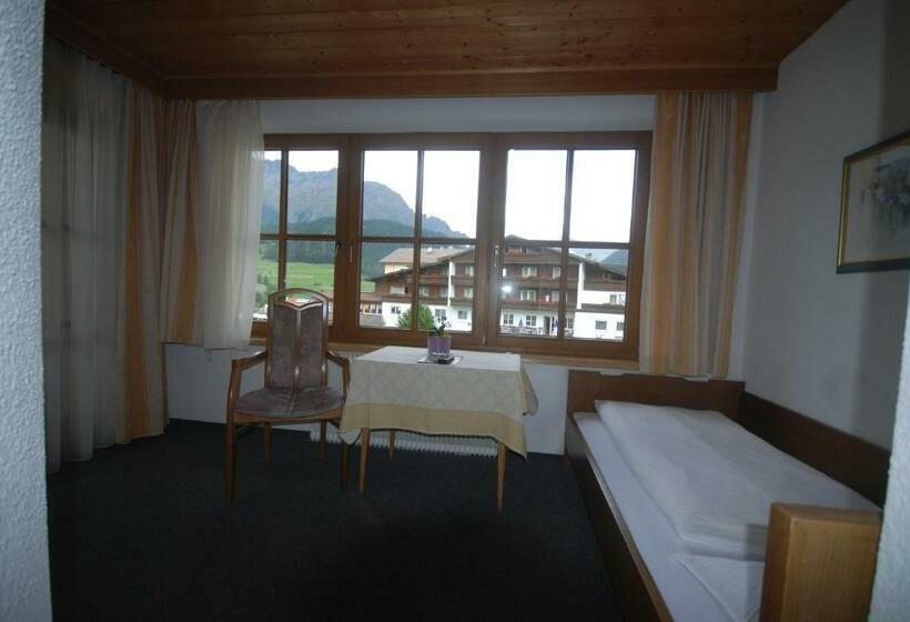 Номер Стандарт Индивидуальный, Pension Tirol