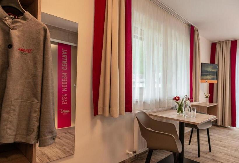 سوییت جونیور با بالکن, Smart