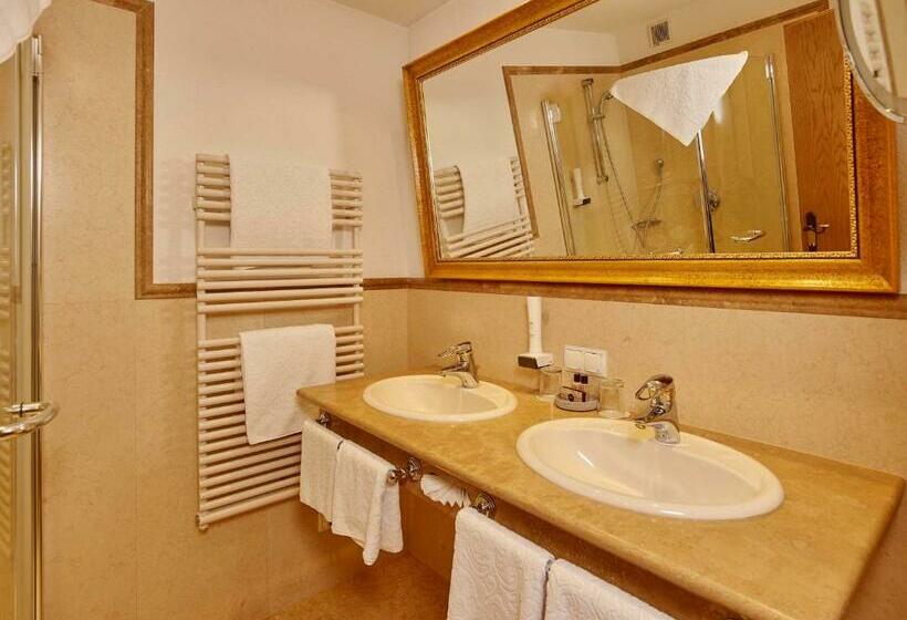 اتاق لوکس, Sonnhof