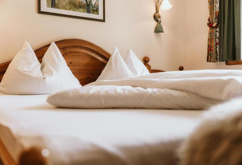 スタンダードルーム, Steffner Wallner