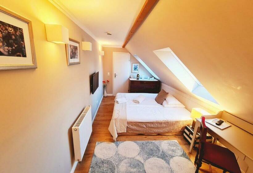 غرفة قياسية, Gewerkenschlössl Zeilinger