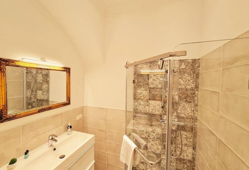 غرفة سوبيريور, Gewerkenschlössl Zeilinger