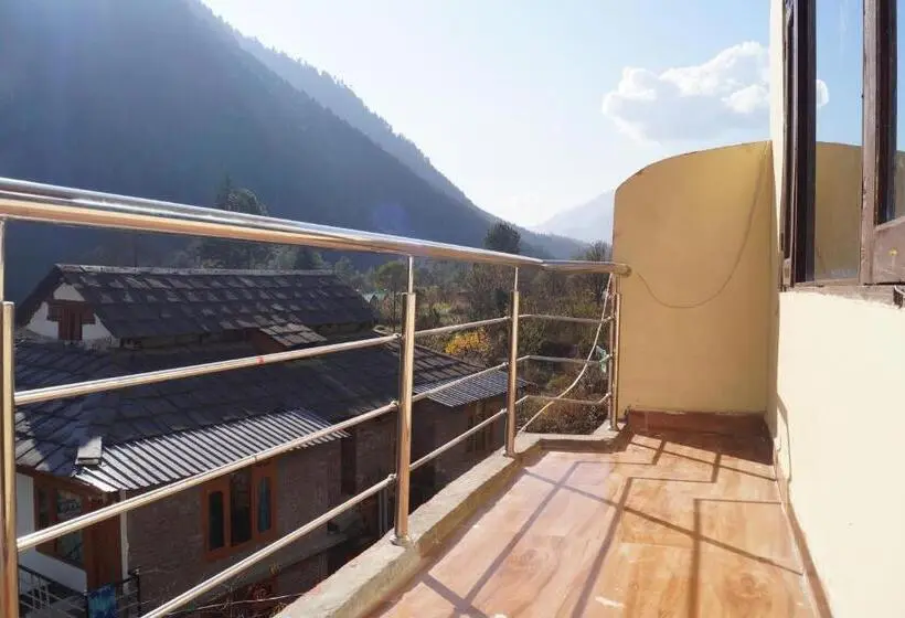 キングサイズベッドのデラックスルーム, Apple Garden Katagla Kasol
