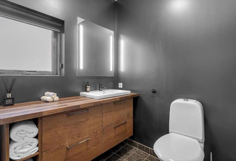 اتاق سوپریور با چشمانداز باغ, Tindasel Lodge