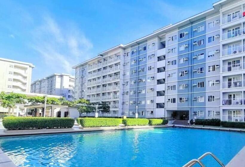 سوئیت 2 خوابه, Dj Place Staycation In Quezon City At Trees Residences