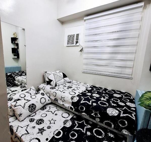 سوئیت 2 خوابه, Dj Place Staycation In Quezon City At Trees Residences