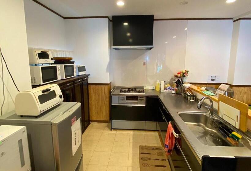 استودیوی استاندارد, Guesthouse Danran
