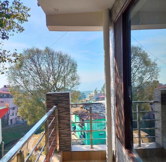 Quarto Familiar, Lansblue