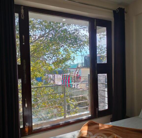 Quarto Familiar, Lansblue