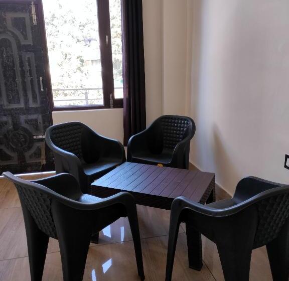 Quarto Familiar, Lansblue