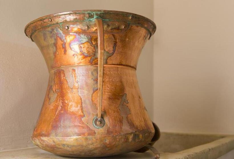 דירת שני חדרים, Tenute Donna Franca