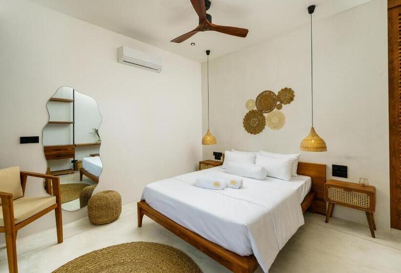 غرفة قياسية مزوَّدة بشُرفة, Terra Resort