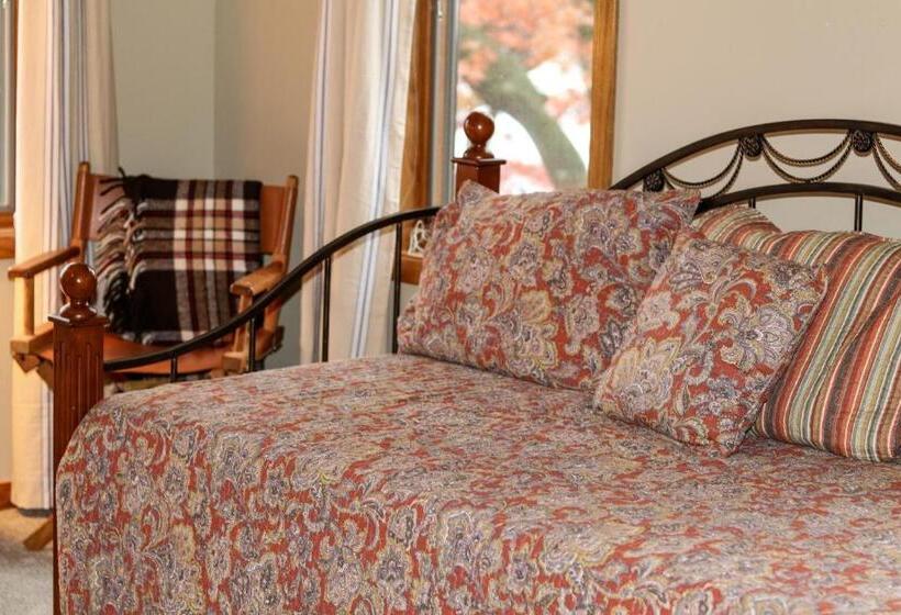 غرفة قياسية رباعية, Lakeplace Bed & Breakfast