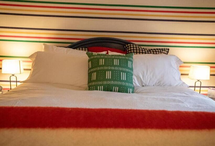 غرفة قياسية رباعية, Lakeplace Bed & Breakfast