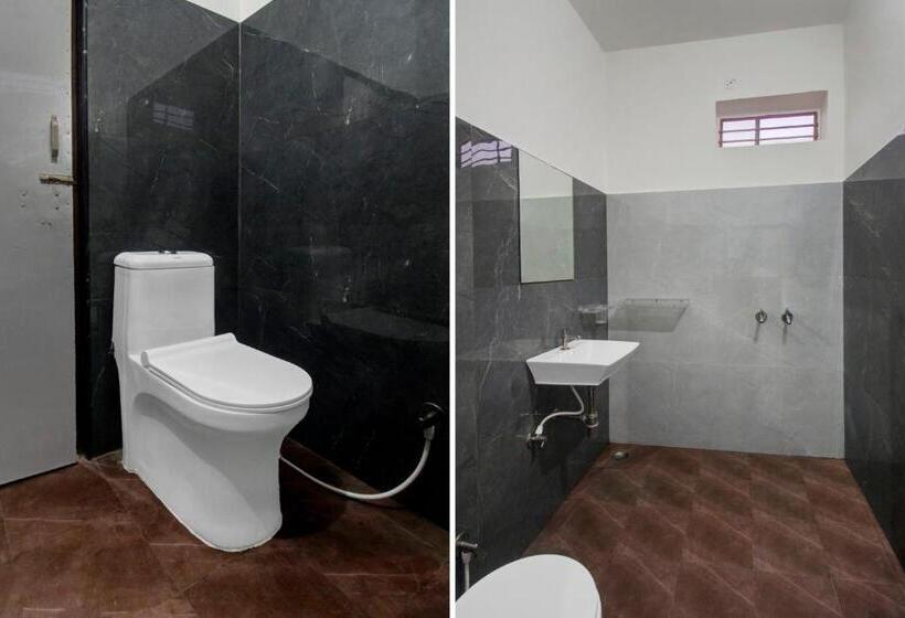 Quarto Triplo Clássico, Oyo Hotel Vishal